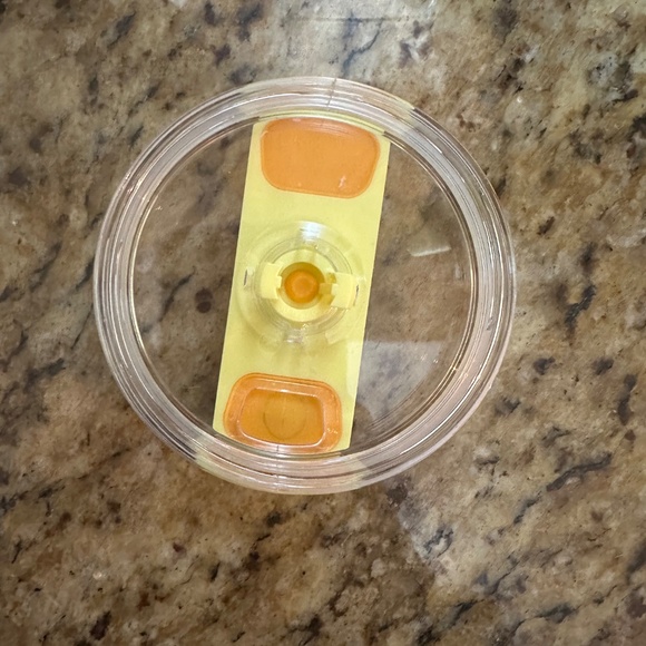 Stanley the quencher H2.0 tumbler 40oz color sunshine /**S2** - Picture 8 of 8